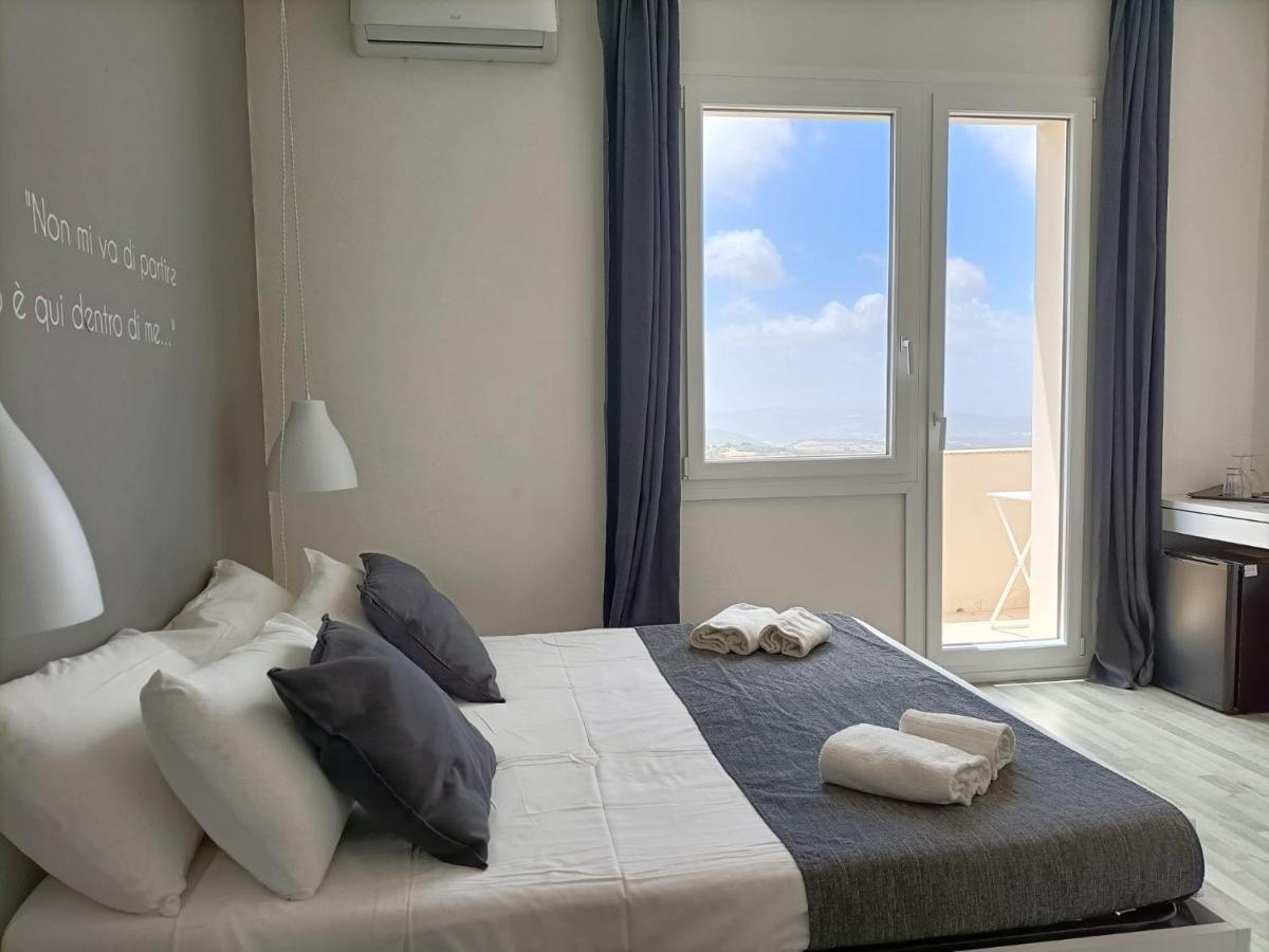Bed and Breakfast Tuffudesu Experience (Adults Only) Osilo Exteriér fotografie