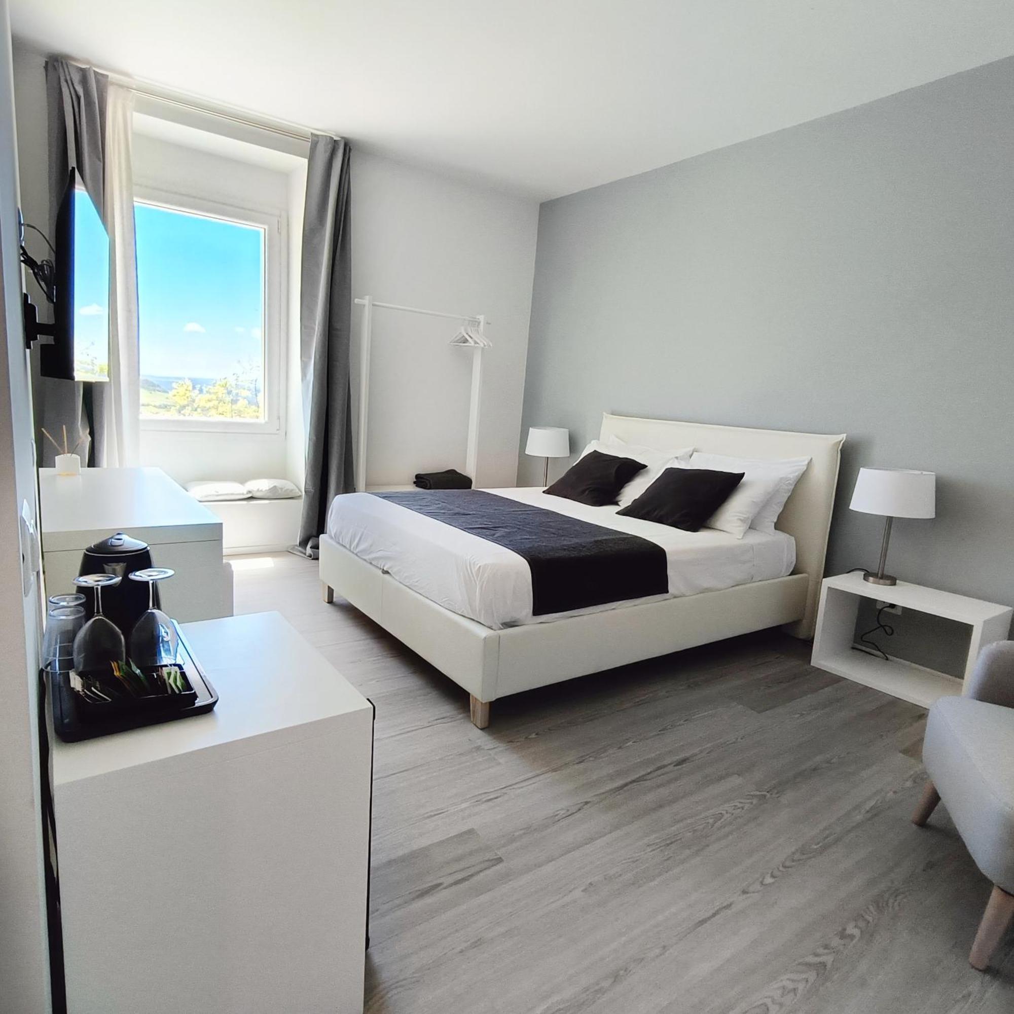 Bed and Breakfast Tuffudesu Experience (Adults Only) Osilo Pokoj fotografie